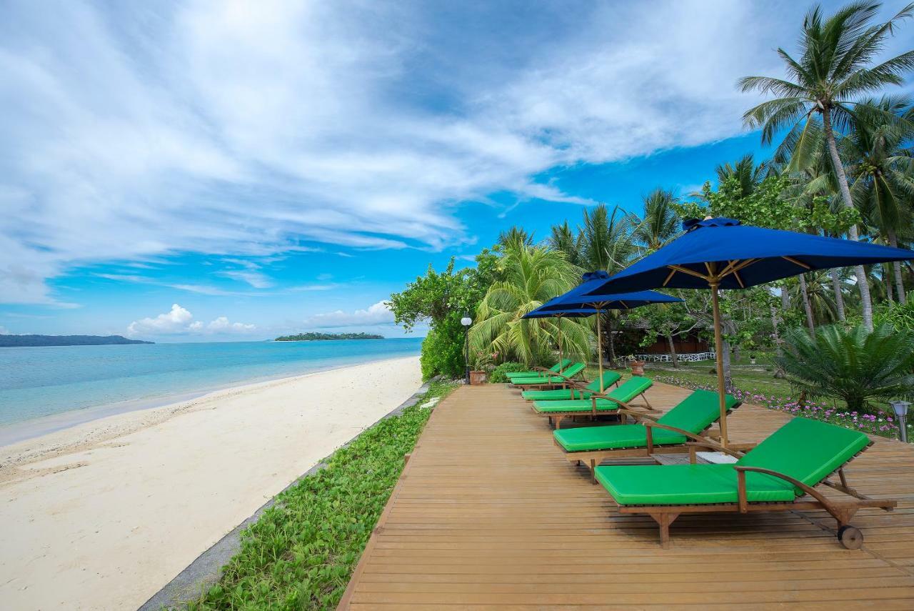 คงคา ไอส์แลนด์ รีสอร์ต แอนด์ สปา Hotel Serai ภายนอก รูปภาพ