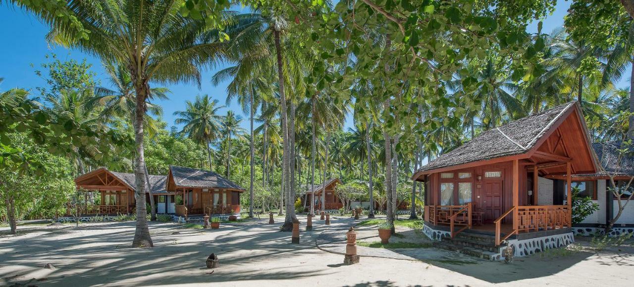 คงคา ไอส์แลนด์ รีสอร์ต แอนด์ สปา Hotel Serai ภายนอก รูปภาพ